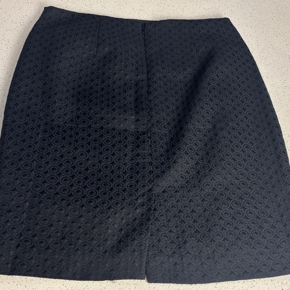 Banana Republic Black Textured Pencil Skirt - Picture 4 of 5